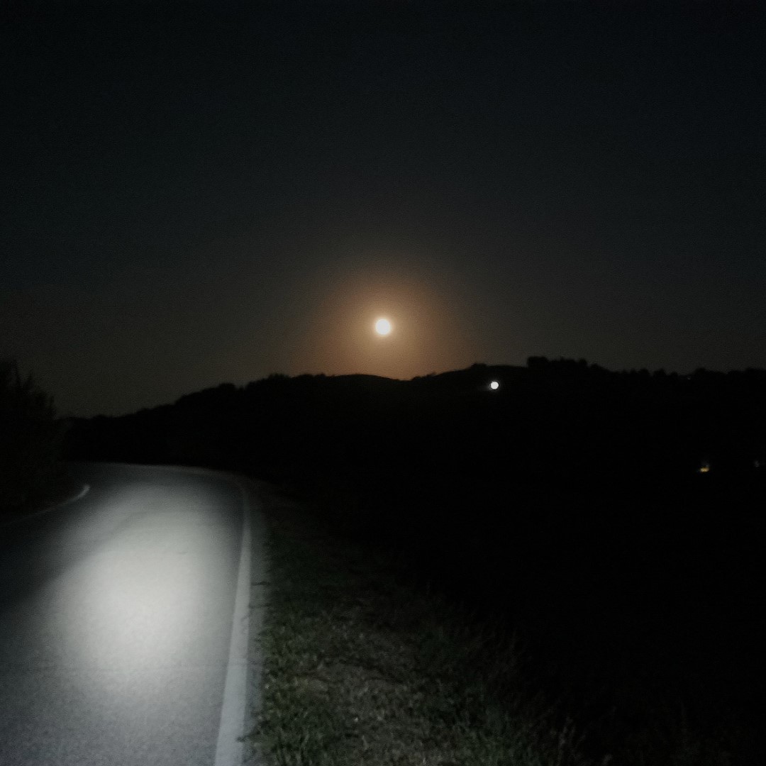 alba di luna sulla 5 valli eleiminator.